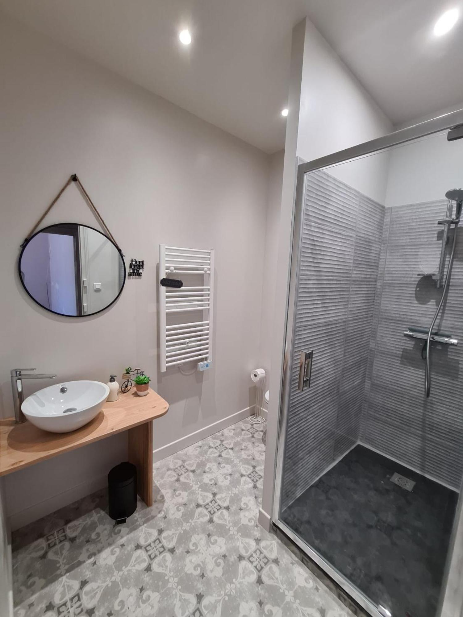 Plan B Hotel Saint-Jean-Pied-de-Port Buitenkant foto