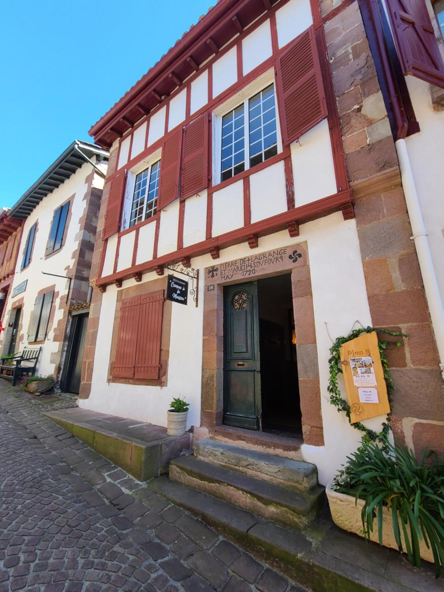 Plan B Hotel Saint-Jean-Pied-de-Port Buitenkant foto